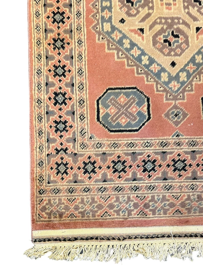 Handmade Vintage Rug Pakistani Bokhara Pink 3ft x 5.1ft - Image 3 of 4