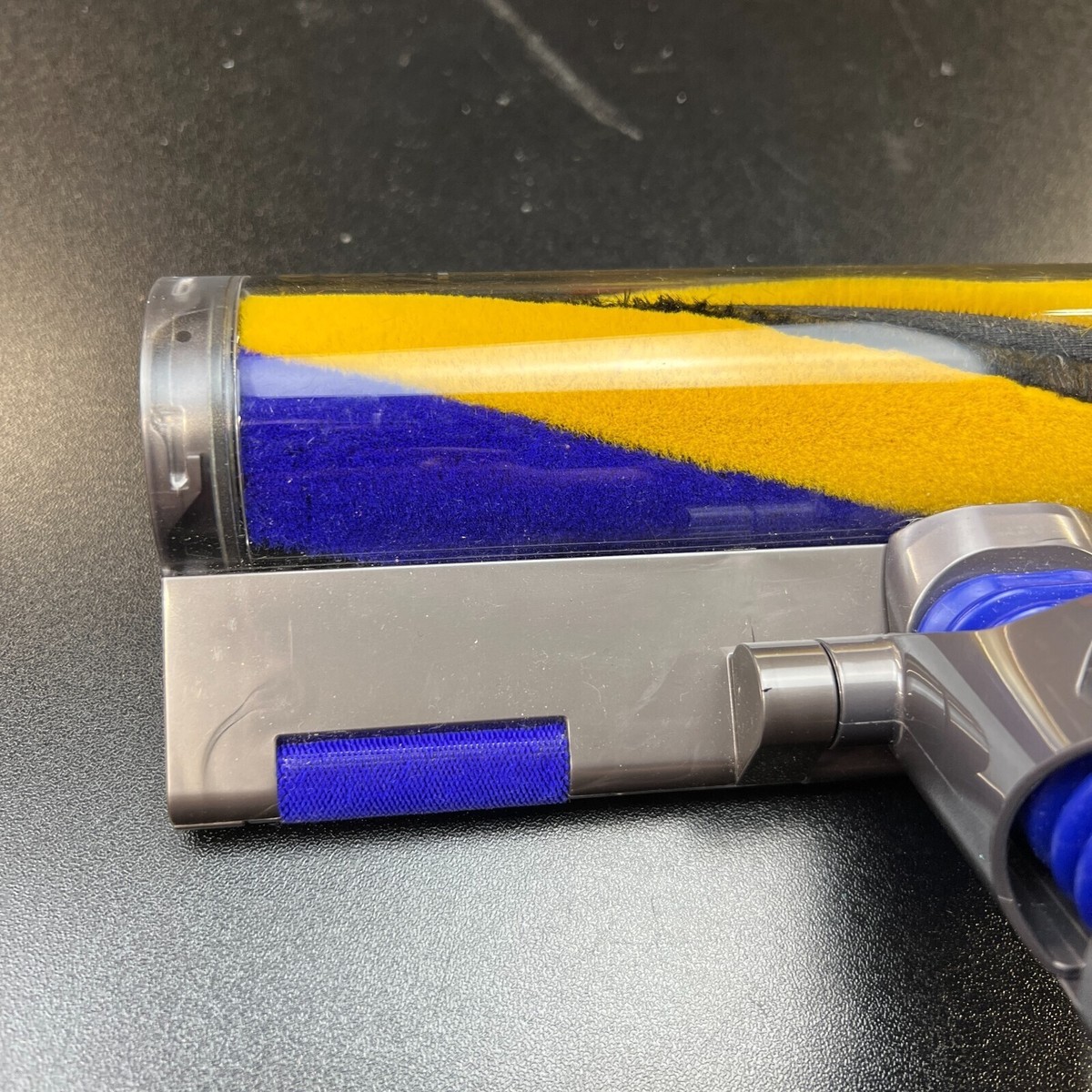 NEW Dyson V12 Detect Laser Slim Fluffy Cleaner Head Brush