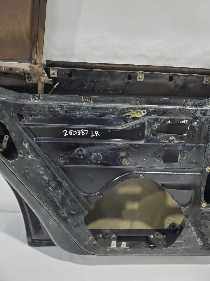 Used Door Assembly Rear Side fits: 1991 Bentley TURBO R  Grade A