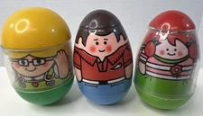 Lot of 3 Vintage 1973 Hasbro Weebles Dad & Red Hair Girl & 1977 Girl with Braids