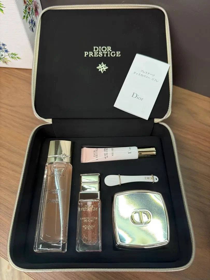 Coffret Dior Prestige Discovery Skincare Régénérant & Perfectionnant Limité