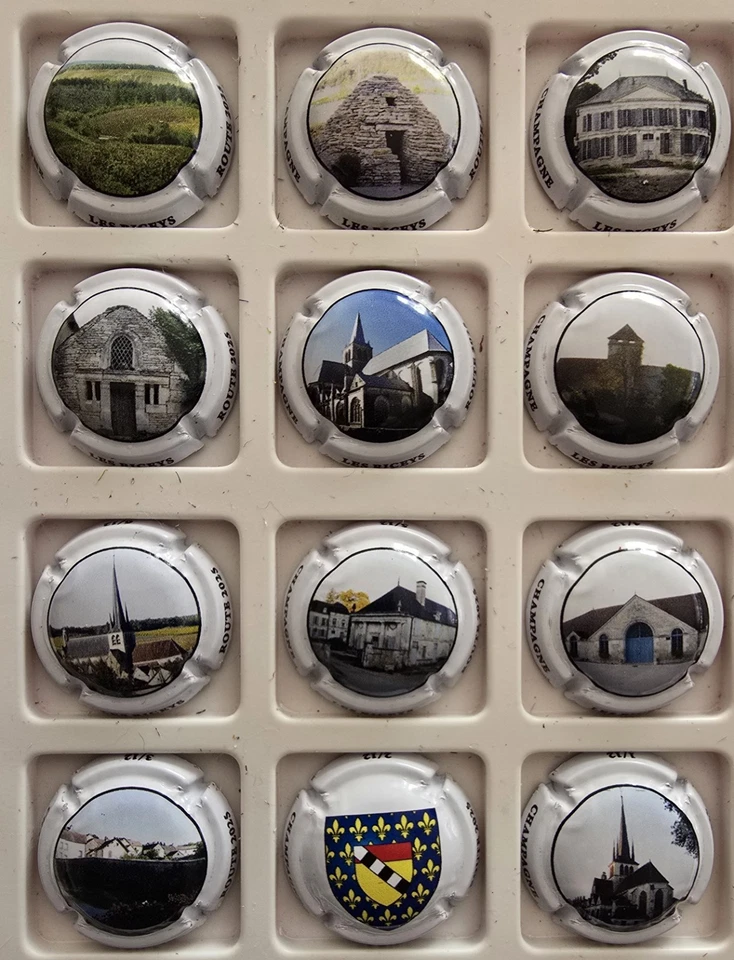 NEWS CAPSULE DE CHAMPAGNE La Route Du Champagne 2025 Fond Blanc