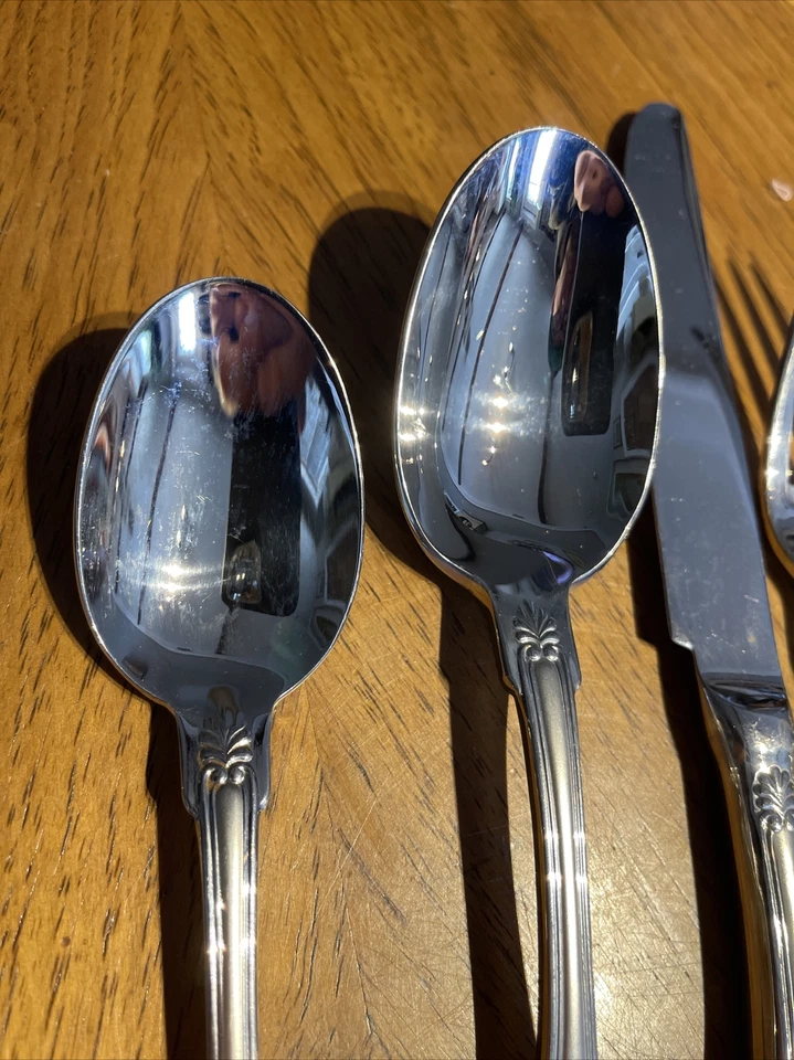 Корейская сервировка стола MIKASA Sheldon Satin 18/8 нержавеющая сталь 5 предметов - Изображение 2 из 4