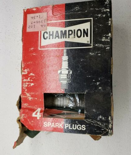 Champion Spark Plugs RBN14Y Set of 4 in box New Old Stock 13574 - Picture 2 of 8