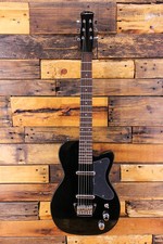 Silvertone Solid-body Electric Guitar Gloss Black