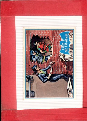 1966 Topps Batman Blue Bat #5B Caged by the Catwoman — Raw