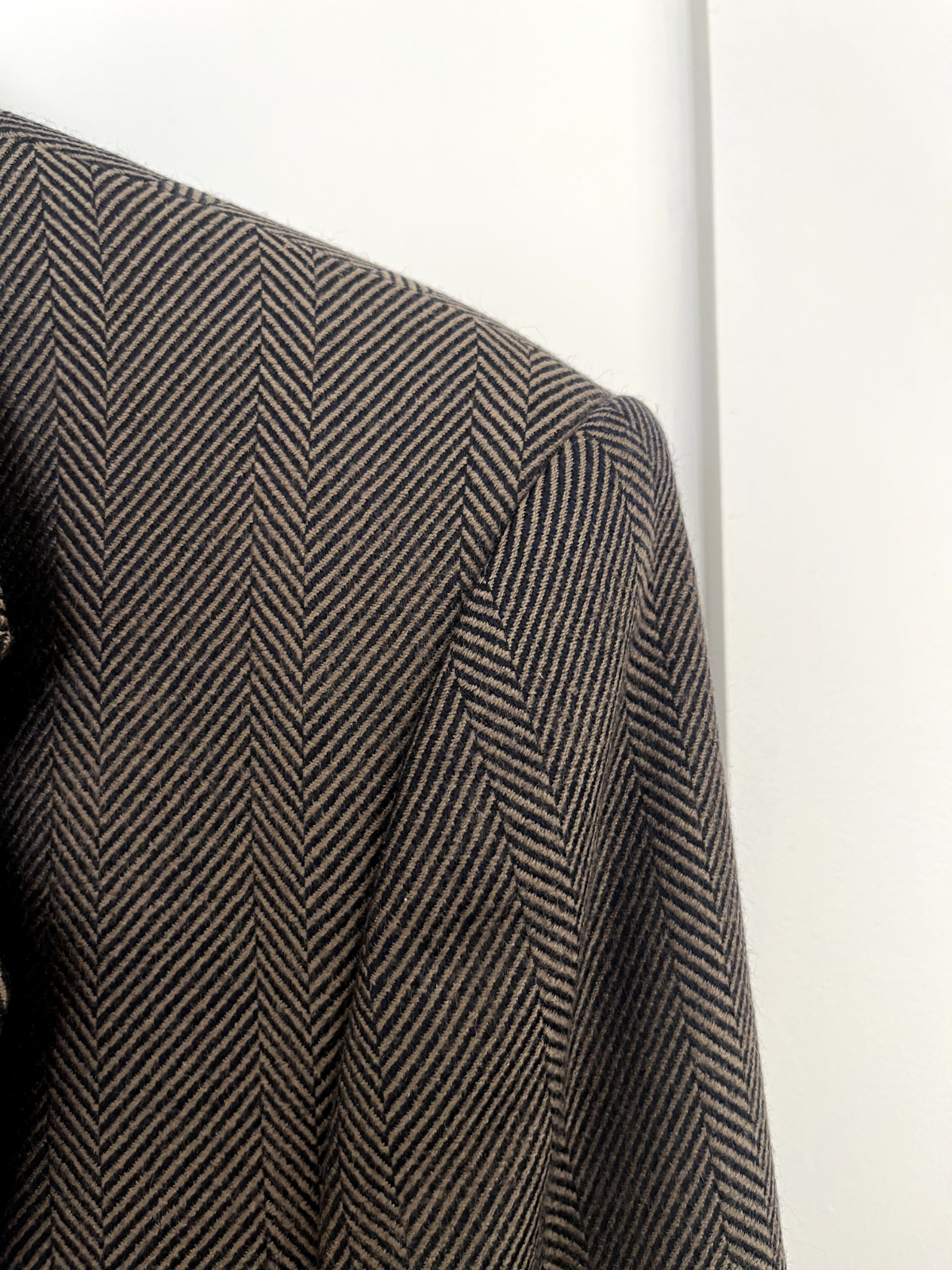 Giacca sportiva Yves Saint Laurent YSL marrone spina di pesce IT 48