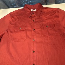 Nice Wrangler Mens XL Shirt With Chest Pockets Button Front Short Sleeve