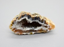 Natürliche ACHAT-GEODE Achat Druse Kristallhöhle 47 Gramm / 5,8 x 3,0 x 3,0 cm