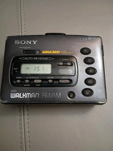 Vintage SONY Walkman WM-FX42 AM/FM Cassette Player w Mega Bass
