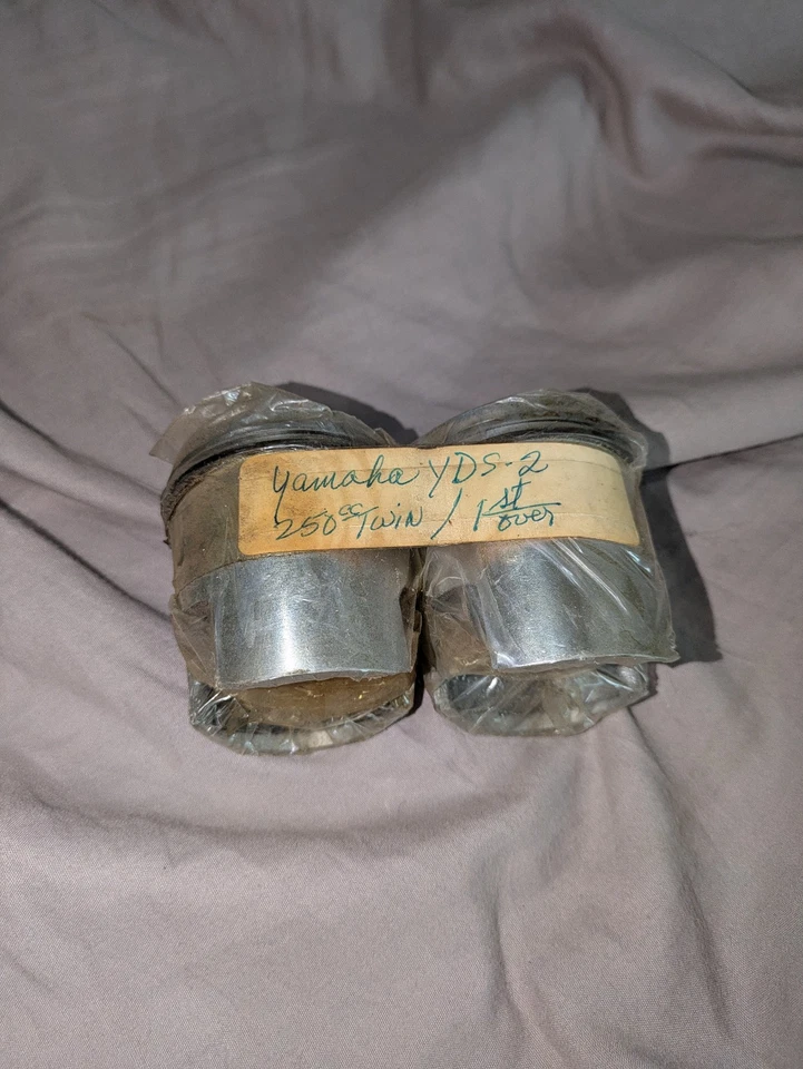 Juego de pistones y anillos Yamaha YDS2 1962-1964 OEM 152-11635 YDS YD-3 Foto 4 de 4