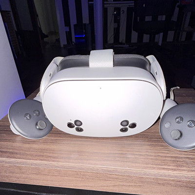 Meta Quest 3s eigenständiges VR-Headset 90 Hz Weiß inkl. Link Kabel