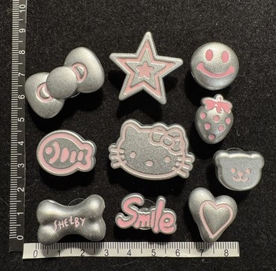 10 Stck. Matt Silber Rosa Hello Kitty Katze Clogs Schuh Charms Set Jibbitz Kostenloser Versand