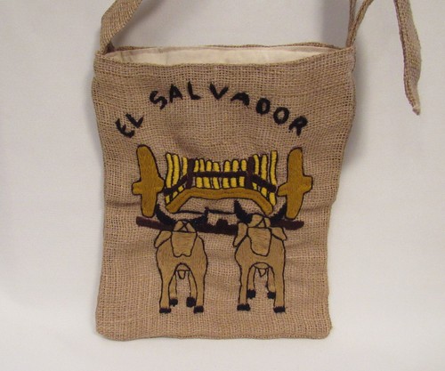 LA ESPERANZA EL SALVADOR BURLAP SHOULDER BAG EMBROIDERED OXEN FULLY LINED NEW - Picture 5 of 10