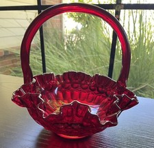 VINTAGE RED GLASS BASKET BOWL W/ HANDLE  THUMBPRINT CRIMPED RUFFLED EDGE