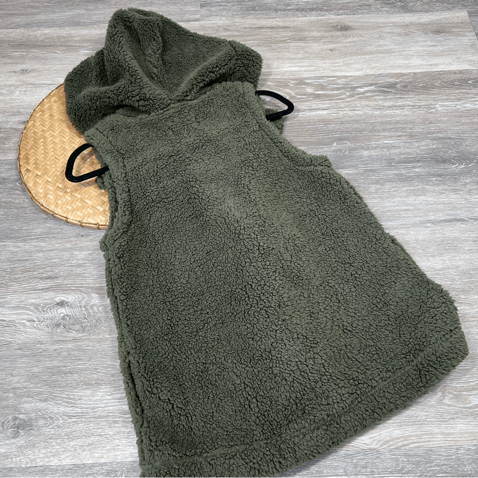 Koolaburra by UGG green Sherpa hooded vest women’s size S eBay