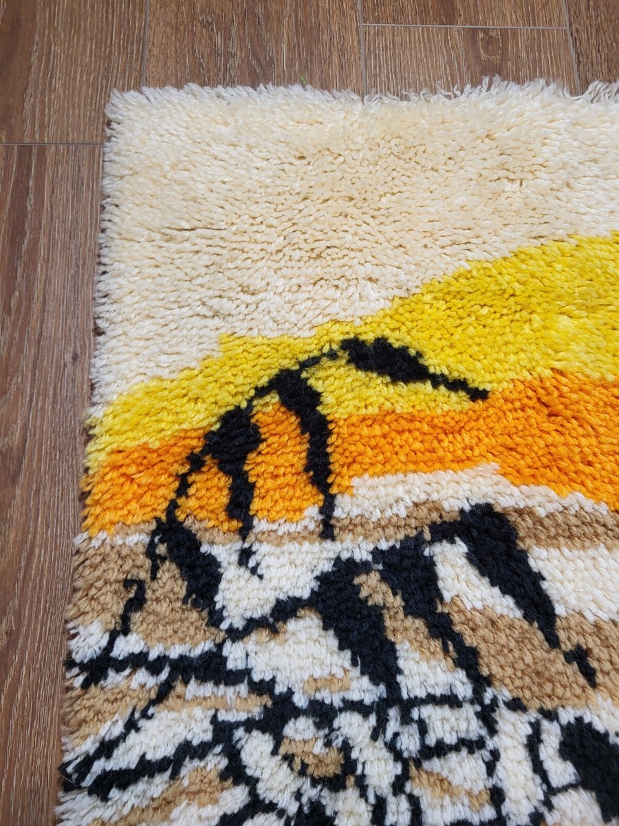 ¥B Sign Rug Yellow ¥ellow Bucks イエローバックス B Sign Rug Yellow ¥ellow Bucks イエローバックス - メルカリ