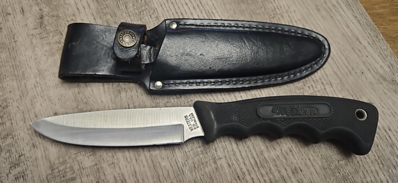 VINTAGE '90S WESTERN USA R16 HUNTING SKINNING SURVIVAL BOWIE KNIFE