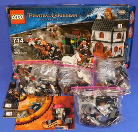 LEGO PIRATES OF THE CARIBBEAN 4193 LONDON ESCAPE WITH BOX