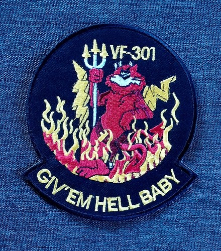 U.S. Navy F-14 Tomcat - VF - 101 GIV'EM HELL BABY Embroidered US NAVY Patch - Bild 3 von 4