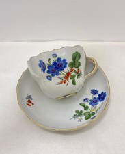 Meissen Kaffeetasse UT Blume Blau Handbemalt Gedeck Goldrand 1.Wahl Top Zustand