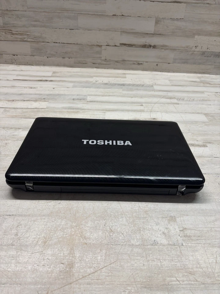 Toshiba Satellite L655-S5153 15.6” Laptop Intel i3 4GB RAM 320GB HDD Windows 10 - Image 3 of 4