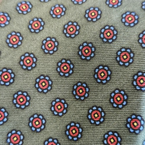 J. Crew Men's The Silk Tie Necktie Green Red Medallion Motif Skinny Tie - Picture 2 of 5