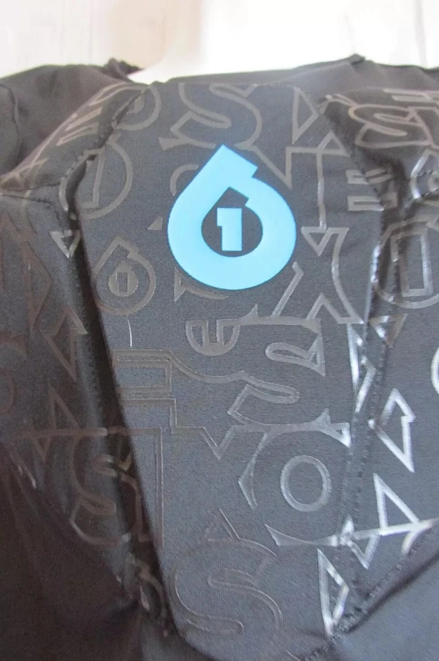 Camiseta Sixsixone Niños Negra Protección Body Armor Talla Pecho 14 Largo 24 pulgadas Foto 4 de 4