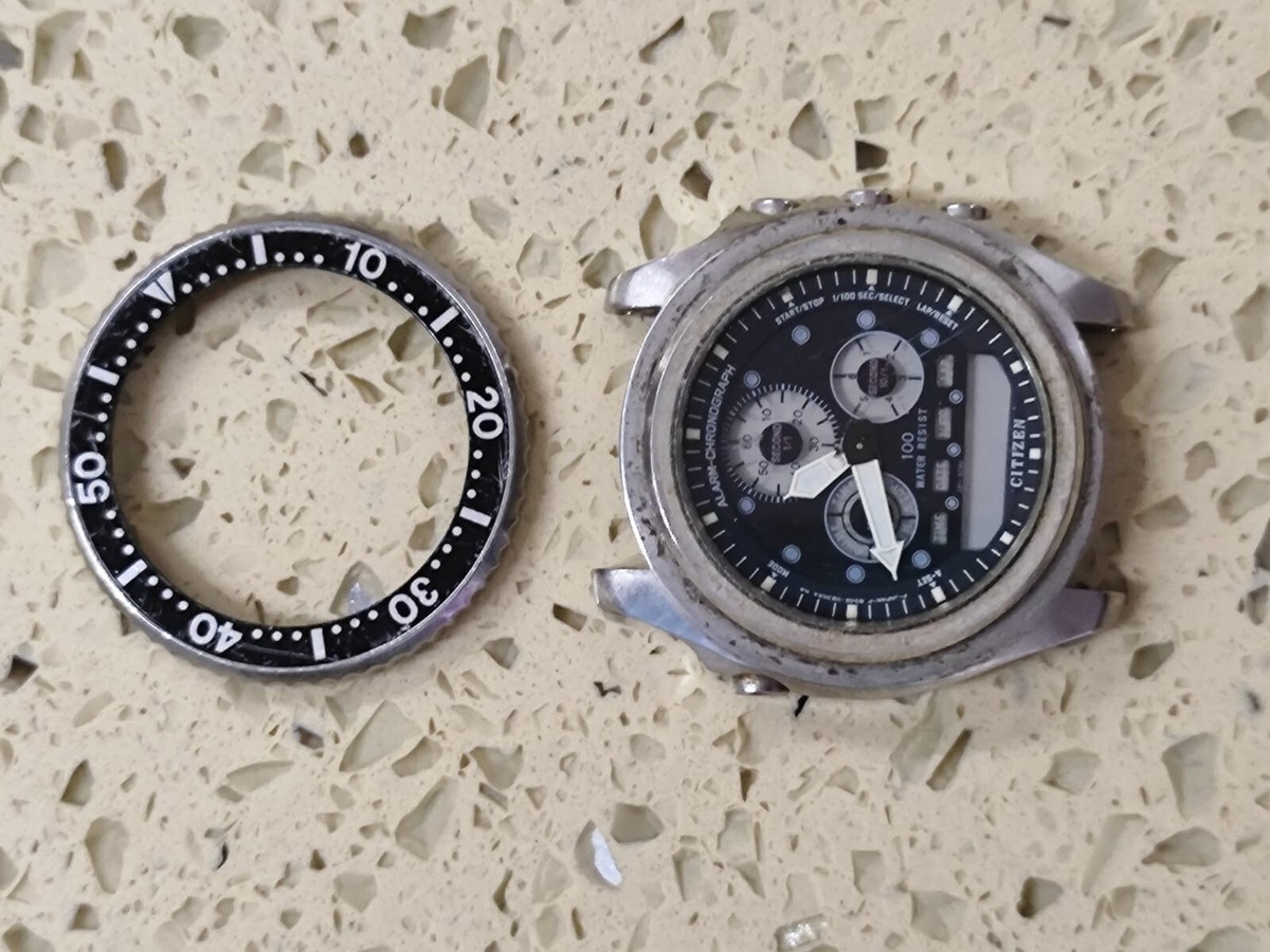 Citizen 8946-085604 Digi-Ana COMBO Alarm Chrono Quartz watch Japan