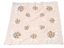 Vtg Handmade Floral Embroidered Table Cloth Trimmed In red Scallops 31 x 32