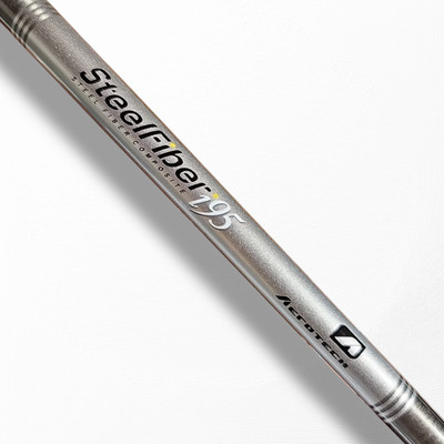 7 Shafts Aerotech Steelfiber 95 – Fer, Graphite, Rigide, 0.370", Droitier, Reconditionné