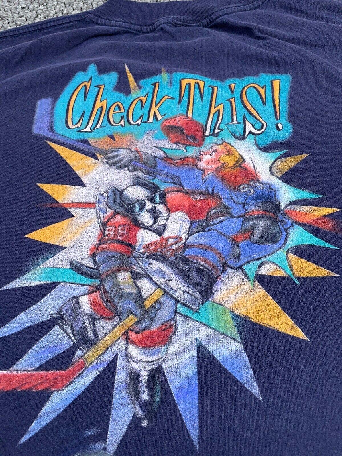 VTG Big Dogs Check This Hockey Print T-Shirt Adul… - image 5