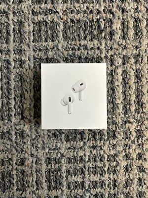 Apple AirPods Pro 2nd Generation with MagSafe Wireless Charging Case (USB C)...