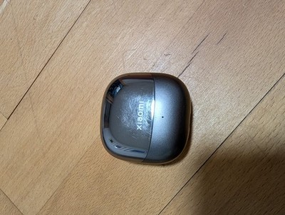 Xiaomi Buds 5 True Wireless nur rechter Kopfhörer und Ladecase