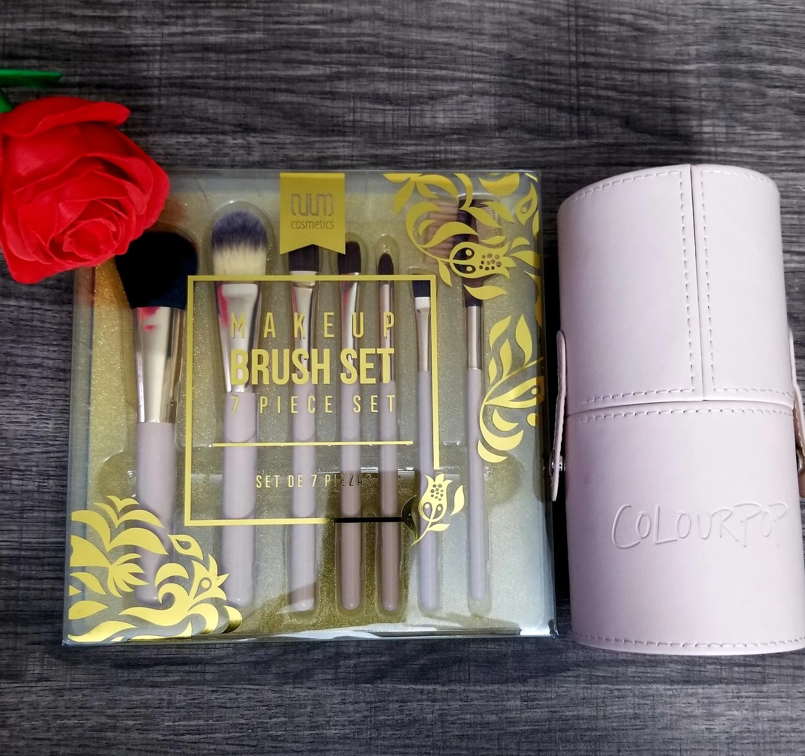 ColourPop Brush Holder + NuM 7pc Makeup Brush Set XRZE0010 Beige Organizer