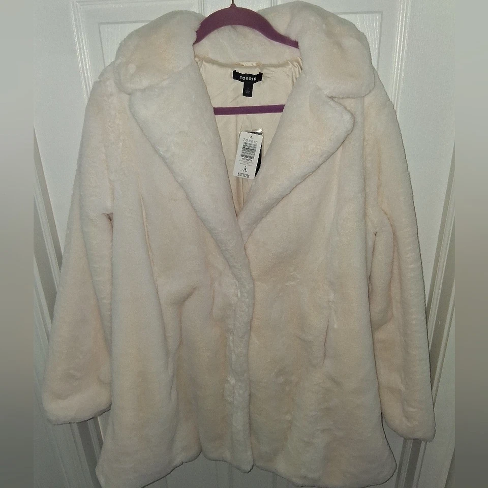 Abrigo Chaqueta Tórrido Blanco Longline Imitación Piel Talla 1 XXL NUEVO CON ETIQUETAS Foto 2 de 4