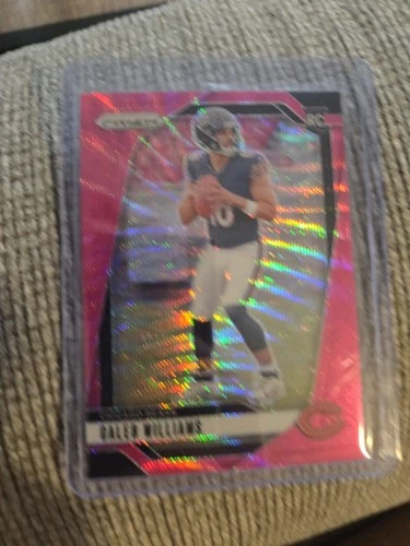 2024  Prizm - Rookies Caleb Williams #301 Pink Wave Prizm (RC)