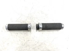 2001 Yamaha XV1600 Road Star Throttle Tube & Grip