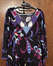 Plus Size Ladies Dress Size 14W V-Neck Short Sleeve Large Floral Print Black