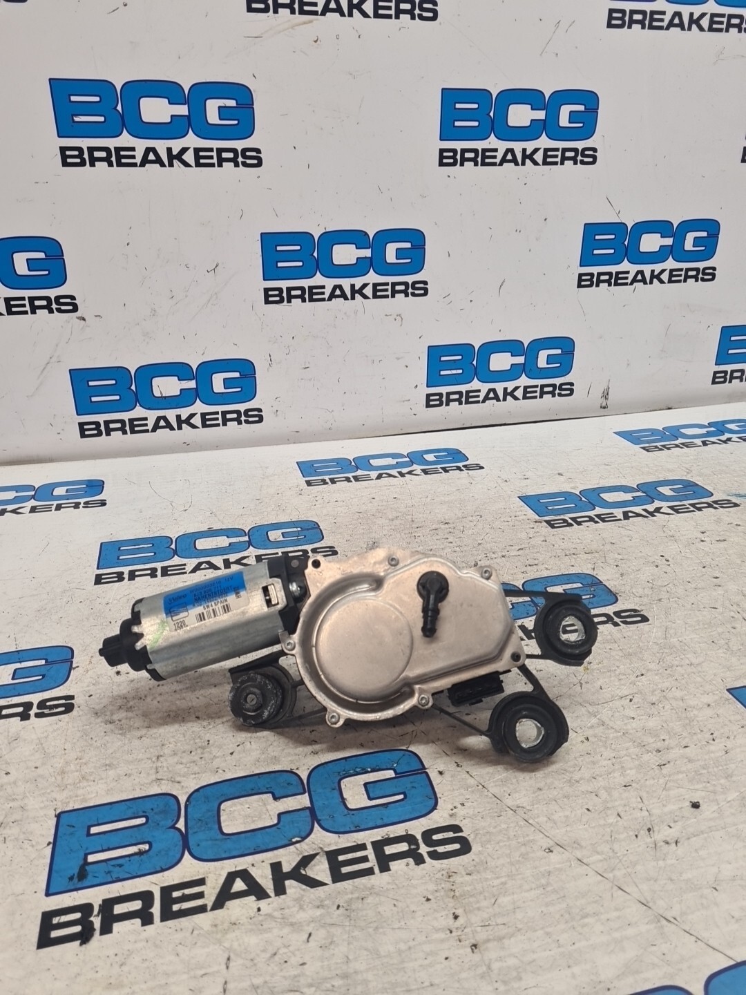 2010 SEAT REAR WIPER MOTOR 6J3955711 eBay