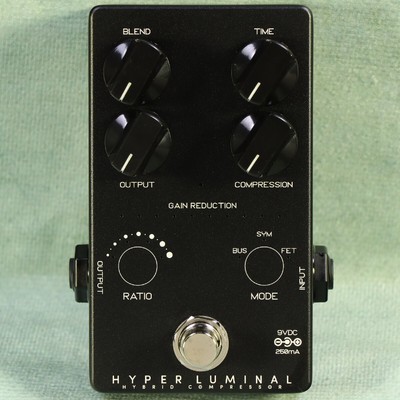 Amplifier effector sale item] Darkglass Electronics / Hyper Lumin