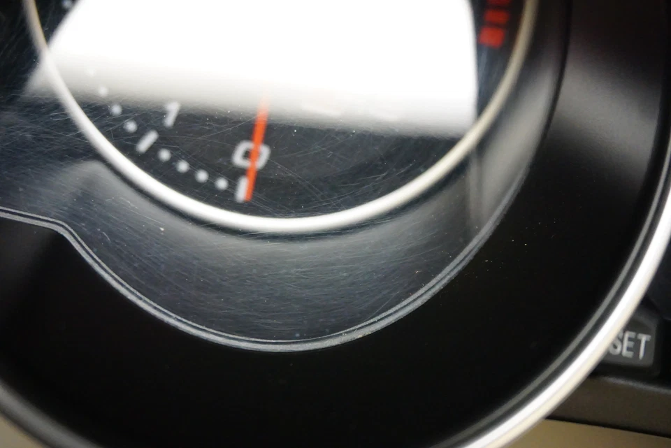 Cuadro de instrumentos velocímetro AUDI RS5 2013-2015 8T0920984H Foto 4 de 4