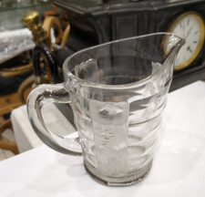 Val St Lambert  Beau Pichet Carafe Art Deco Monture Argent 