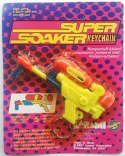 Super Soaker Keychain NEW Sealed 1993 Larami Water Gun Keychain