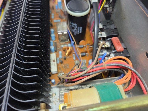SAE TWO A7 Amplifier Parts Repair No Audio Output VIDEO DEMO! ๐ฅ๐บโ
- Picture 21 of 22