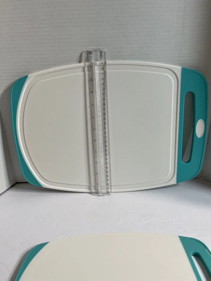 Paquete de 2 tablas de cortar para cocina sin BPA con 2 tamaños de 9" y 16" Foto 2 de 4
