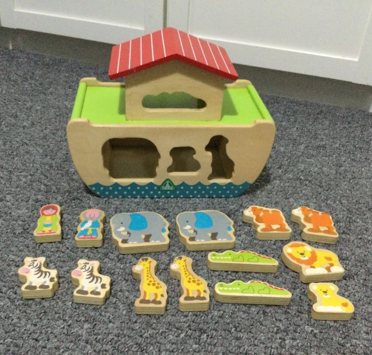 Early Learning Centre Wooden Noah s Ark Shape Sorter Complete With All 14 Shapes