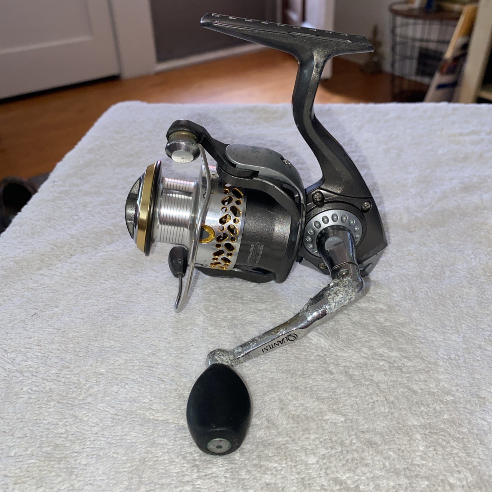 Quantum Escalade 20 Spinning Reel For Freshwater