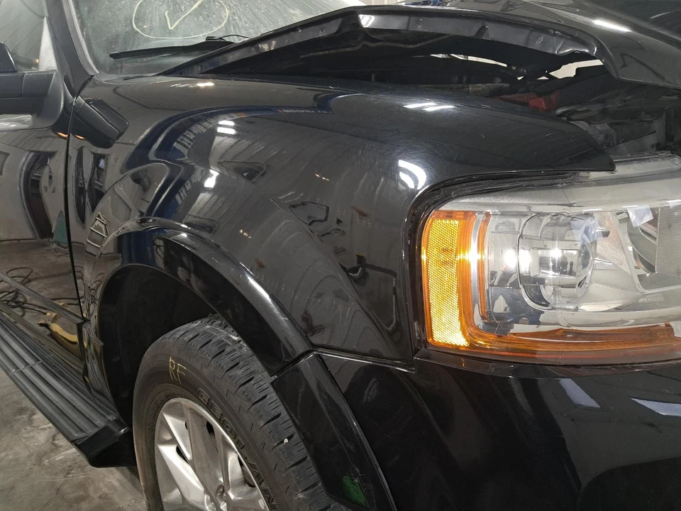 Used Front Right Door Interior Trim Panel fits: 2017 Ford Expedition  Grade A Foto 2 de 4