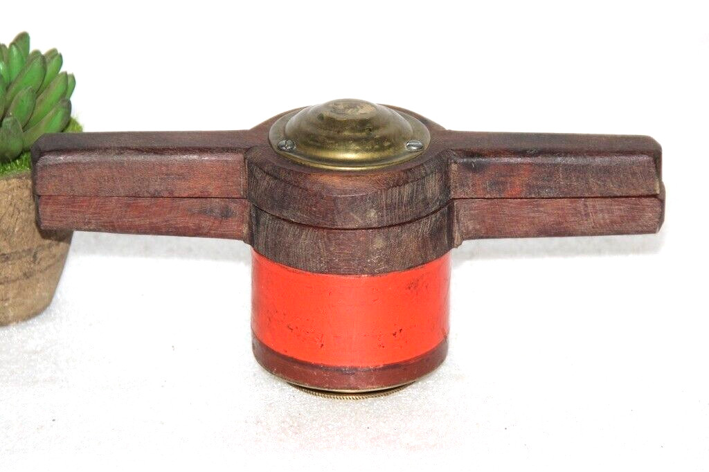 Prensa De Cocina Antiguo De Madera Y Latón Chakli Para Hacer Fideos Con Jalis